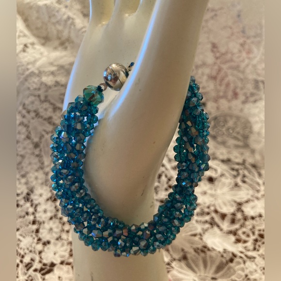 MAGNETIC CLASP Bracelet 5 Strands Dk TURQUOISE AB Austrian Crystals 7 1/2” NWT - Picture 13 of 14